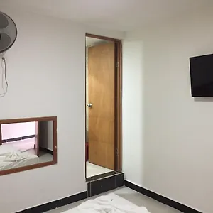  Hotel La Mansion